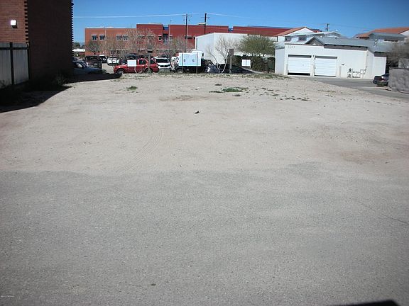 3rd image of 875 W Paseo De Los Zanjeros