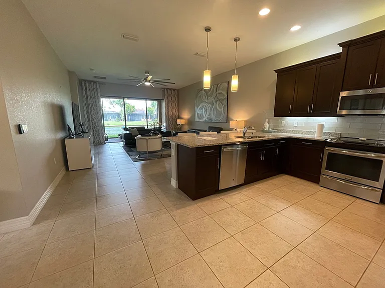 13548 Coronado Dr — Photo 7