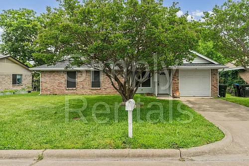 2504 Paul St Photo 1