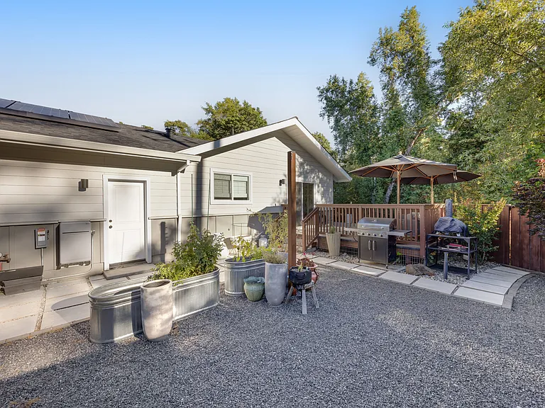 88 Calistoga Rd — Photo 69