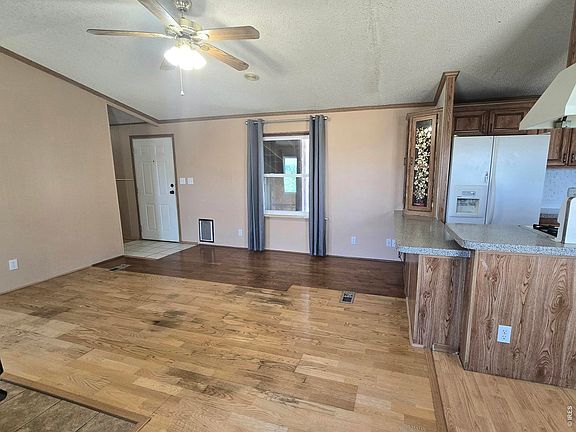2nd image of 325 E 1st St #448