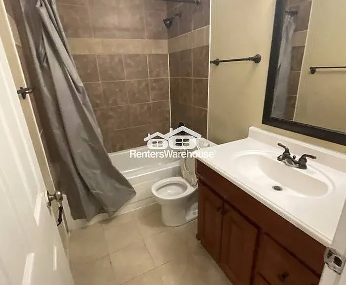 1470 Pine Row Ct — Photo 6