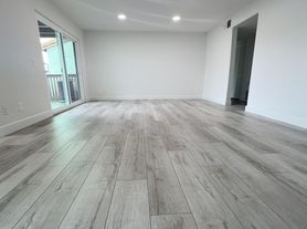 868 S Rancho Santa Fe Rd S, San Marcos, CA