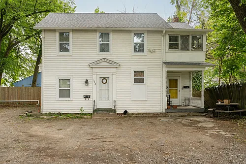 320 Albany Ave #2 Photo 1