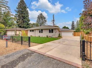 447 Traverso Ave, Los Altos, CA 94022