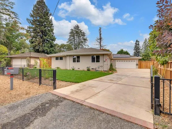 447 Traverso Ave, Los Altos, CA 94022