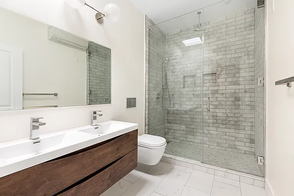 Sold by Compass | media 8
