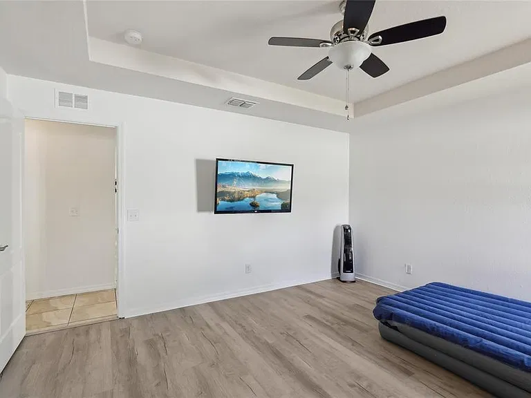 109 James Cir — Photo 21