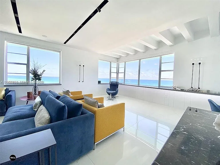 5255 Collins Ave #9E — Photo 10