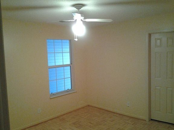 Master Bed with walk-in closet