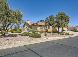 918 Wild West Dr, Henderson, NV 89002