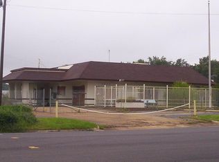 2435 Livingston Rd, Jackson, MS 39213