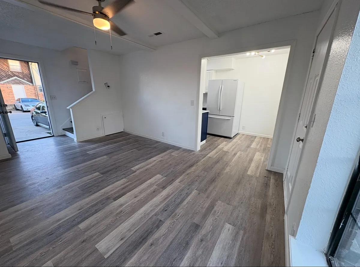 Building Photo - 2720 SW 74th St #52