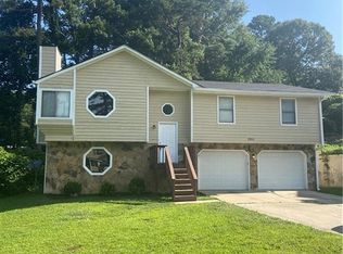 5926 Bretton Woods Dr, Lithonia, GA 30058