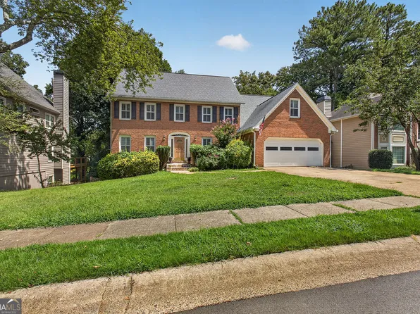4370 Laurian Dr NW, Kennesaw, GA 30144