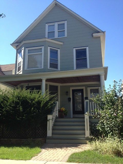 1st image of 4116 N Albany Ave #2