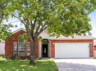 508 Blueberry Hill Ln, Mansfield, TX 76063