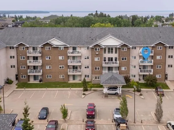 901 16th St #3302, Cold Lake, AB T9M 0C3