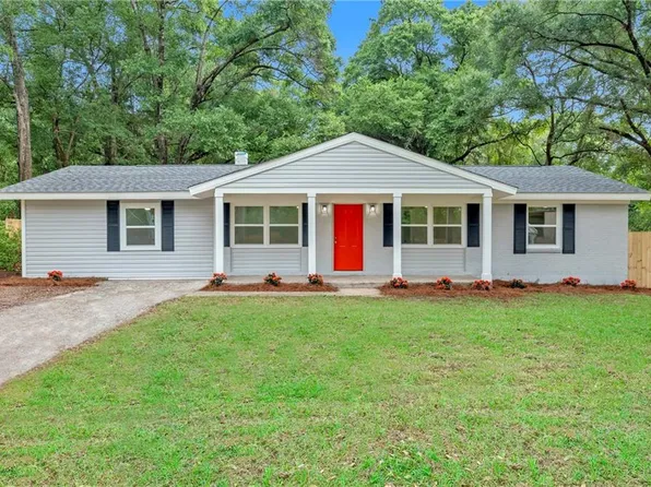 163 Plateau Ave E, Satsuma, AL 36572