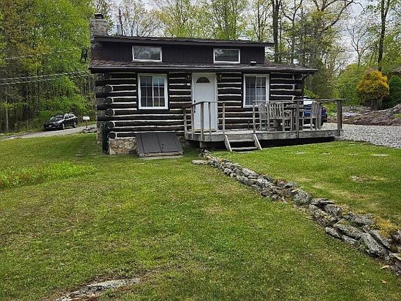 5th image of 103 Cherry Ridge Rd