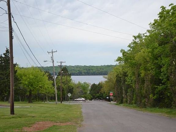 STEPS AWAY FROM THE LAKE.