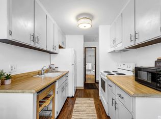 400 S Saliman Rd APT 56, Carson City, NV 89701