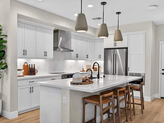 3rd image of 846 Buckley Drive