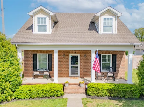 217 Max Hampton St, Bowling Green, KY 42101