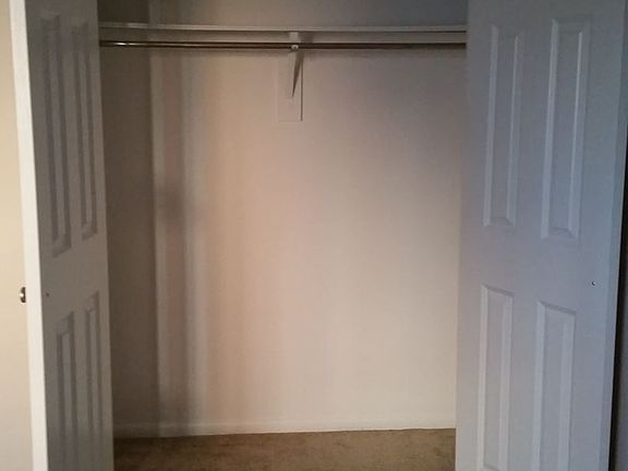 4th image of 535 S 37th St APT 112