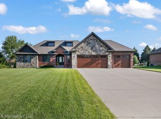 4432 Irene Dr, Saint Clair, MI