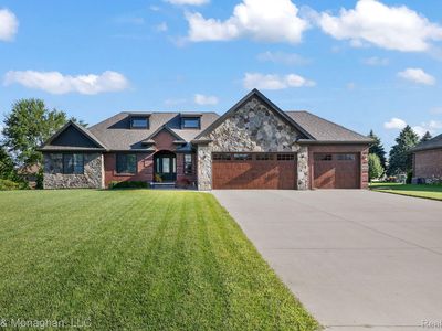 4432 Irene Dr, Saint Clair, MI, 48079