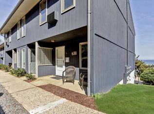 16 E Twinlights Ter, Highlands, NJ 07732