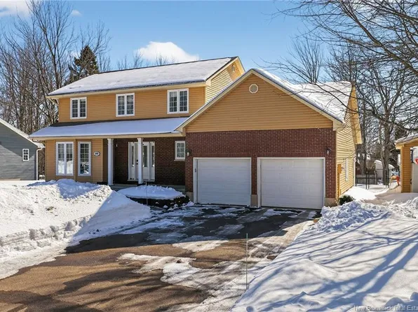 340 Joseph, Dieppe, NB E1A 7B9