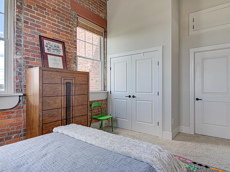 836 Oak St #500 — Photo 26