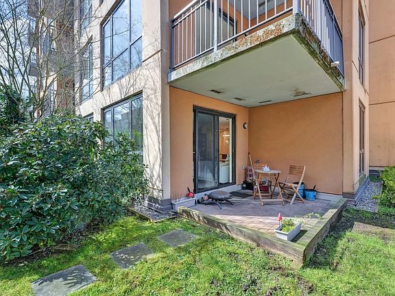 2nd image of 511 Rochester Ave #304