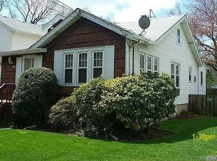 69 Sherman St, Merrick, NY 11566