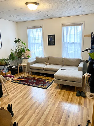 160 Otis St #1 Photo 1
