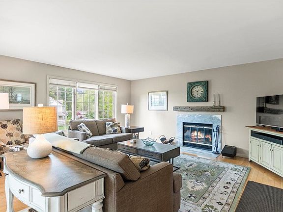 5th image of 32 Eagle Nest Rd