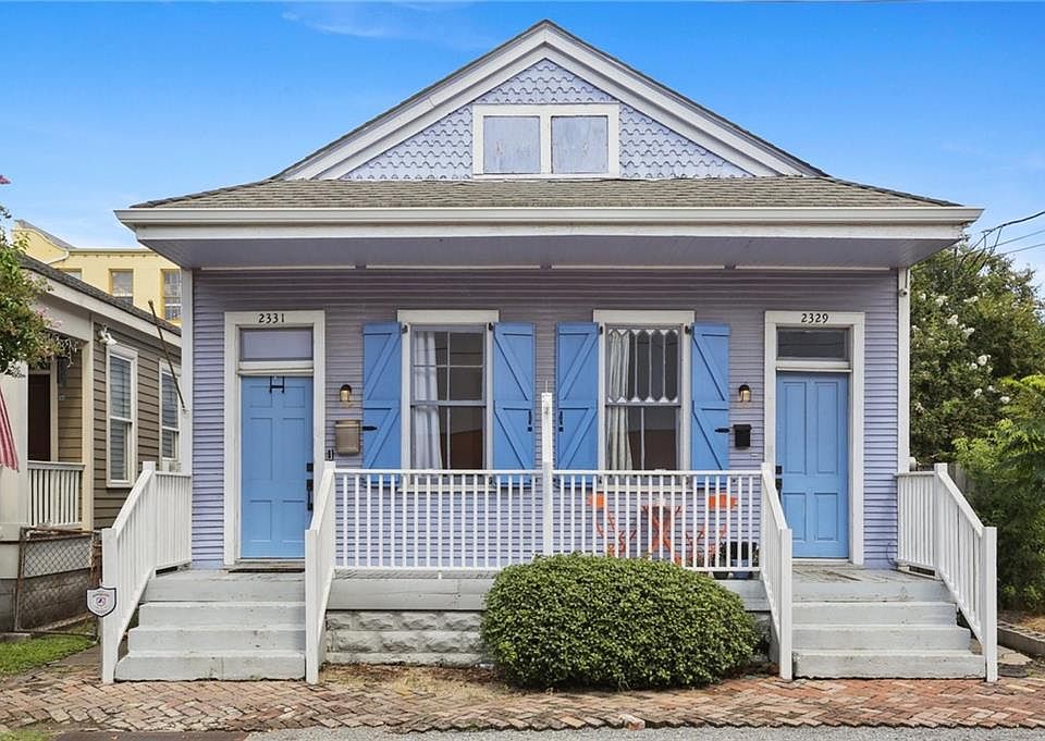 1st image of 2329 Rousseau St