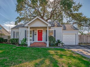 235 W 30th St, Houston, TX 77018