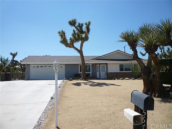 4th image of 56739 Desert Gold Dr