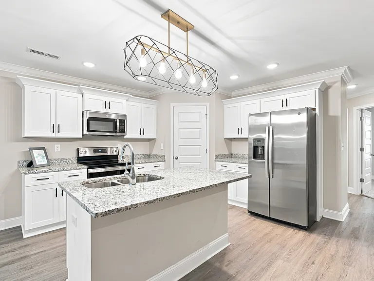 6415 Flo Dr NW — Photo 2