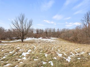 14 Hastings St, Adams, MA 01220