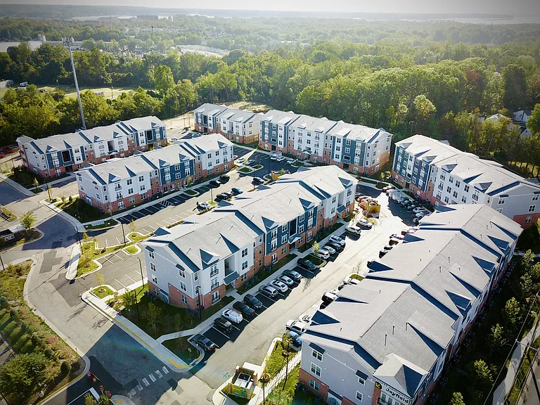 Joyfield Flats at Woodbridge — Photo 14
