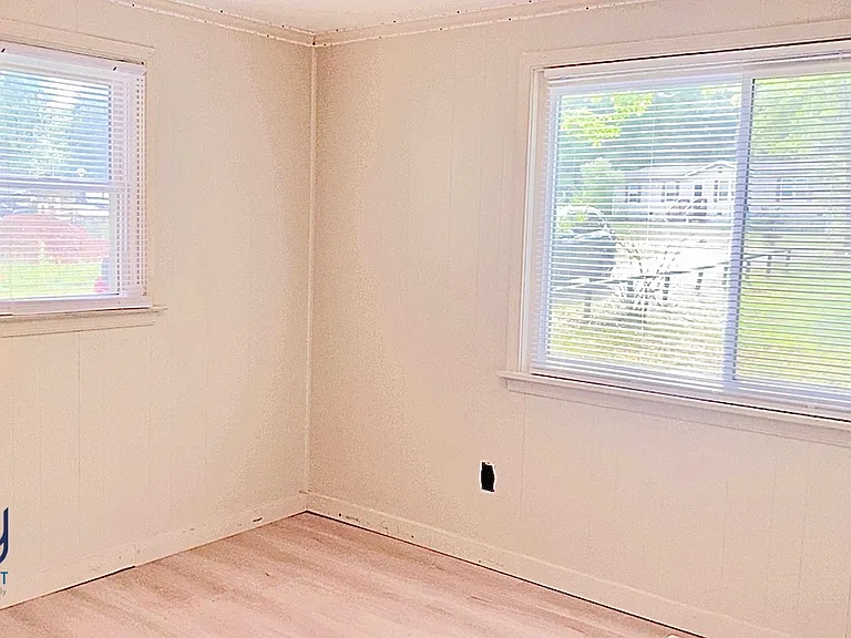 780 Roundabout Rd — Photo 15