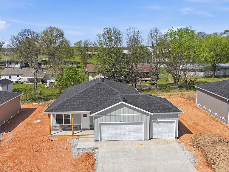 44 Whitley Ln — Photo 8