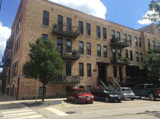 3133 N Lakewood Ave APT 3C, Chicago, IL 60657
