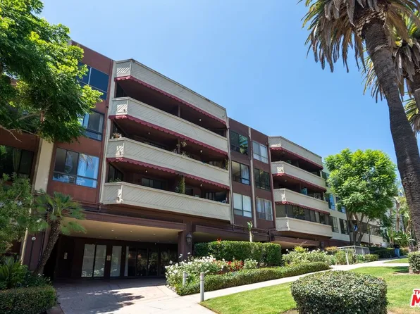 1745 Camino Palmero St APT 106, Los Angeles, CA 90046