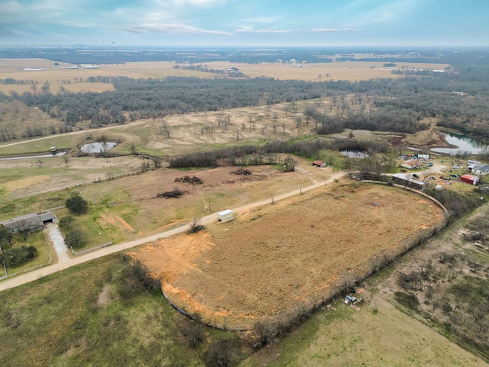1st image of 531 Dogwood Ln