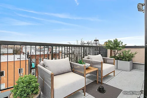 111 Woodbine St #6 Photo 1